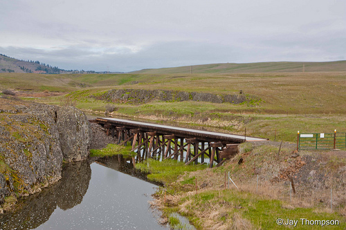 An old trestle bridge at the beginning of the Klickitat Canyon trail.