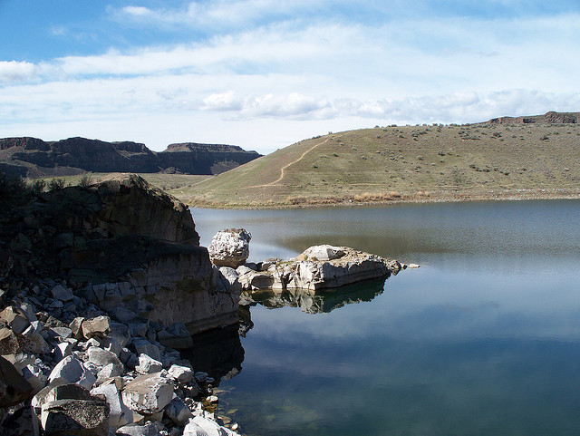 Ancient and Dusty Lakes Loop