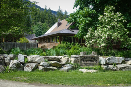 I didn't get any pictures of our camp at Purple Point, but I did get pictures or the bakery!